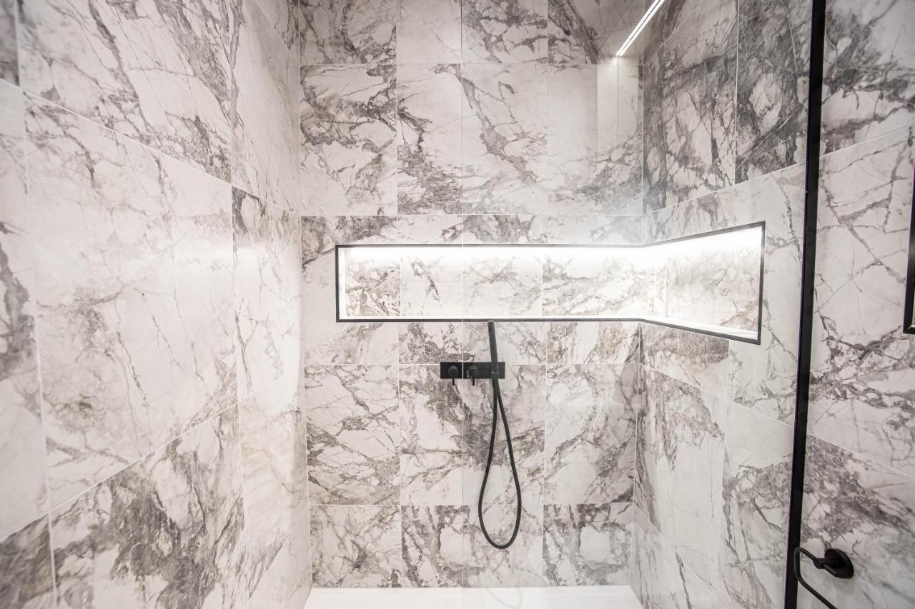 Modern & Chic One Bedroom Apartments In Fitzrovia By Sojo Stay ロンドン エクステリア 写真