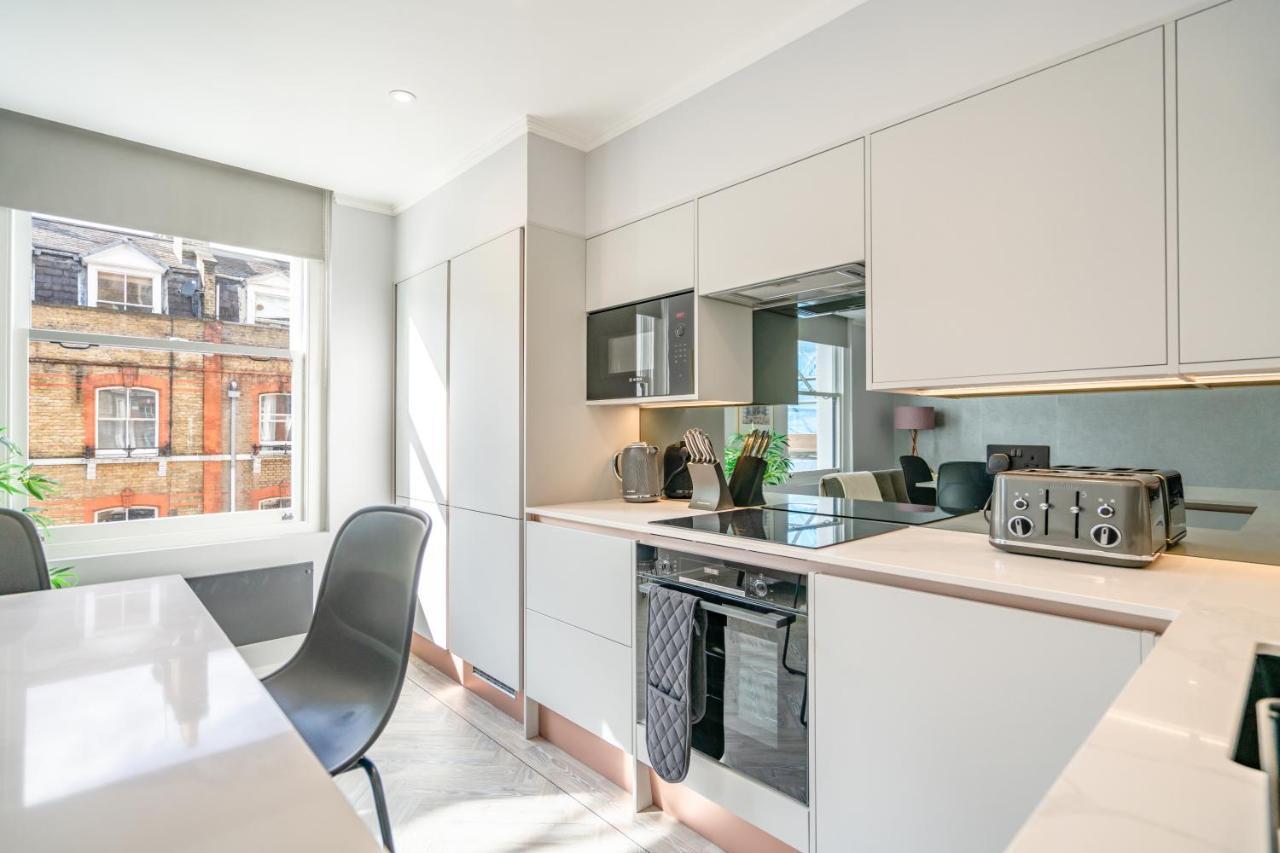 Modern & Chic One Bedroom Apartments In Fitzrovia By Sojo Stay ロンドン エクステリア 写真