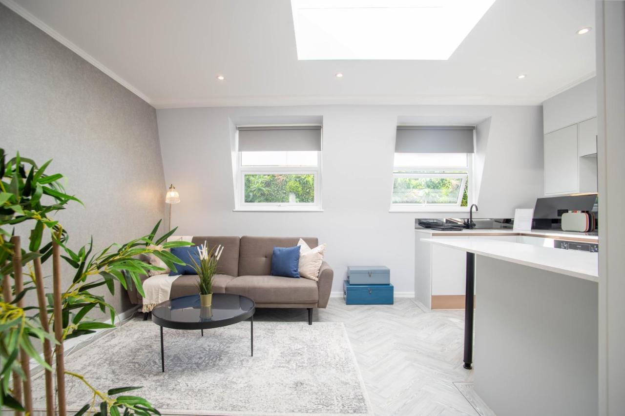 Modern & Chic One Bedroom Apartments In Fitzrovia By Sojo Stay ロンドン エクステリア 写真